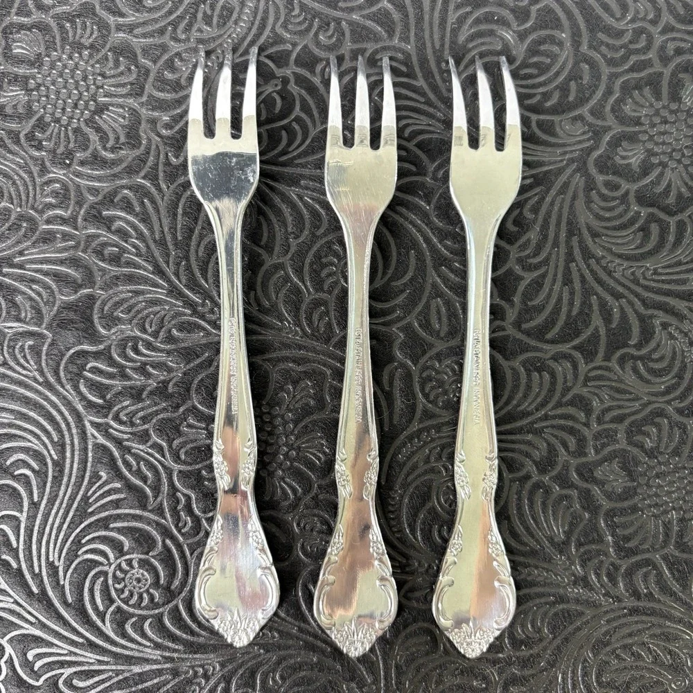 Estia 3 Stainless Steel Flatware CASCADE Pattern‎ Appetizer Snack Forks